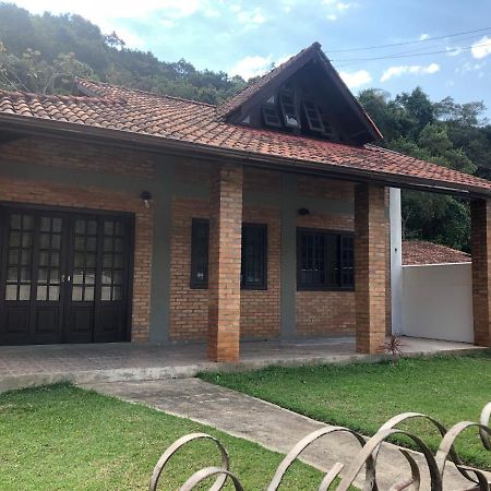 Casa Tijolinho A Vista - 150 Mt Praia Governador Celso Ramos Luaran gambar
