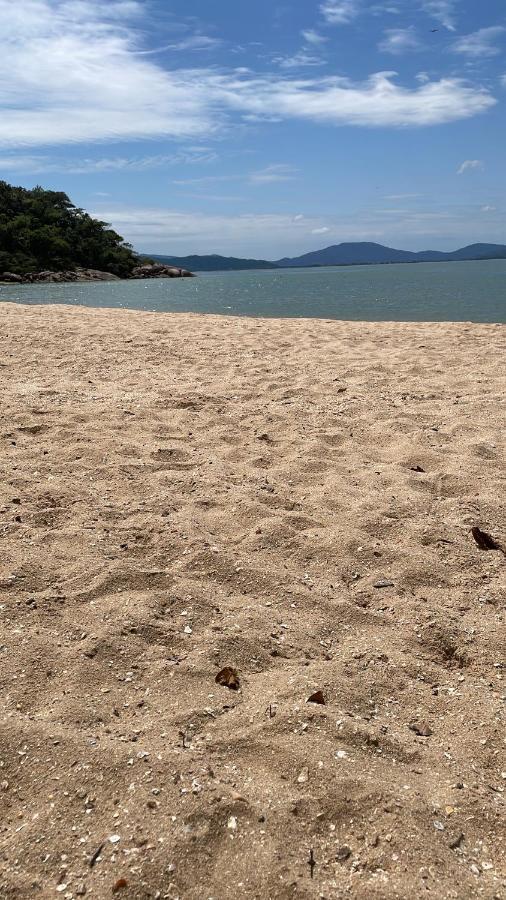 Casa Tijolinho A Vista - 150 Mt Praia Governador Celso Ramos Luaran gambar