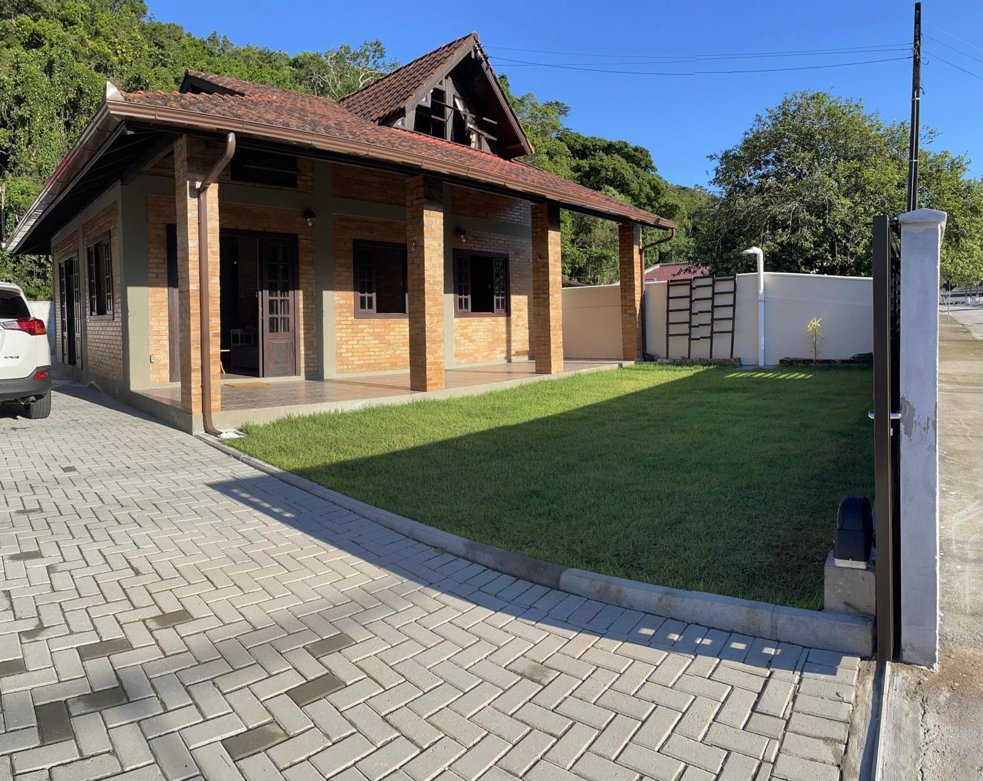Casa Tijolinho A Vista - 150 Mt Praia Governador Celso Ramos Luaran gambar