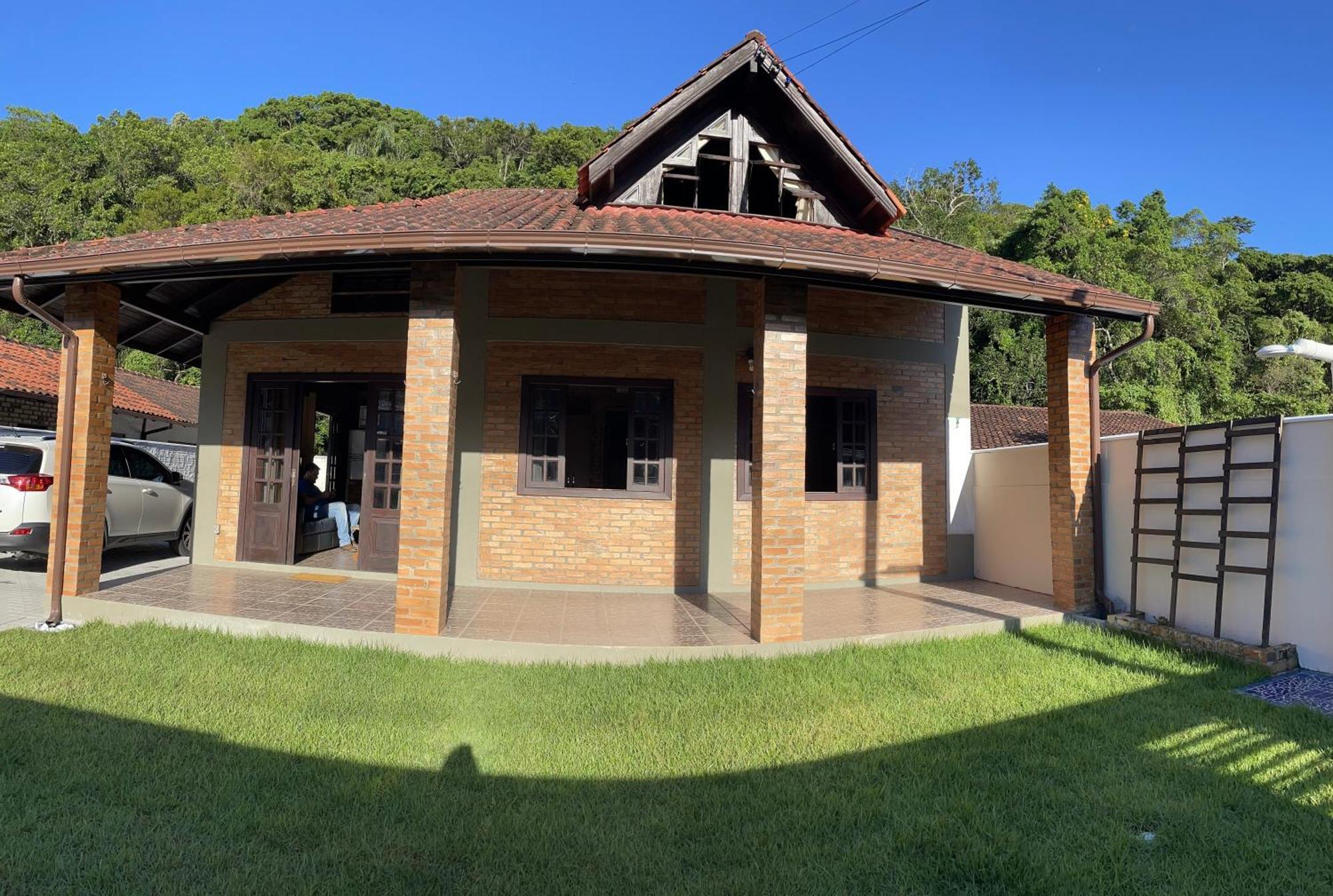 Casa Tijolinho A Vista - 150 Mt Praia Governador Celso Ramos Luaran gambar